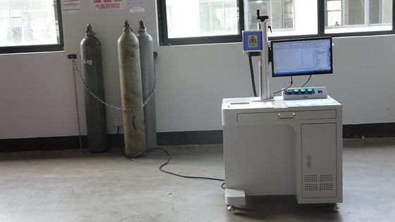Handgeführte Schweißmaschine mit Faserlaser 1000W 1500W 2000W 3000W für Lebensmittel- und Getränkegeschäfte
