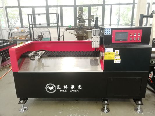 Hochpräzisions-Metallschneidemaschine mit zwei Schlägern