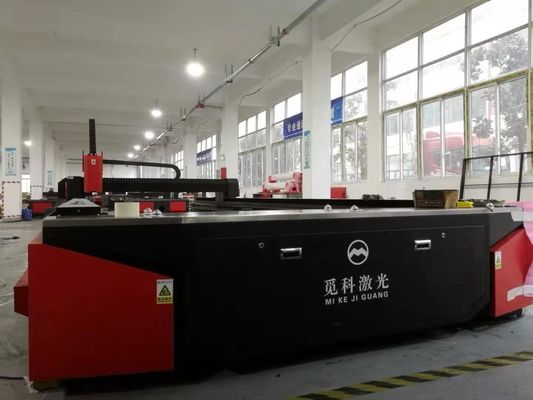 Direkt verkaufen CNC Edelstahl Metallblechfaser Laserschneidemaschine für Lebensmittelgeschäft