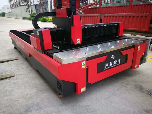 Servomotor Yaskawa Hochpräzision 3015 Faserlaserschneidemaschine 1000W Blechmetall