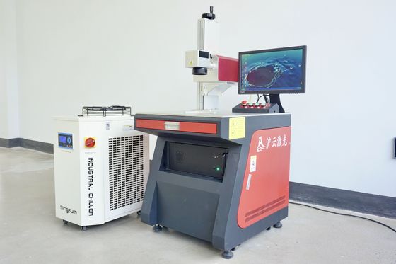 LAS-Format unterstützt 20W/30W/50W Glasfaserlasermarkierungsmaschine mit optionaler Leistung